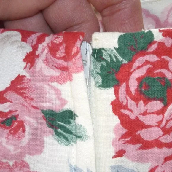 JESSICA MCCLINTOCK/GUNNE SAX Dress, XS, Pink/red floral, Open Shoulder/Bows - Picture 6 of 11